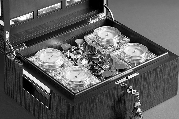 Lotusier tea humidor close up shot